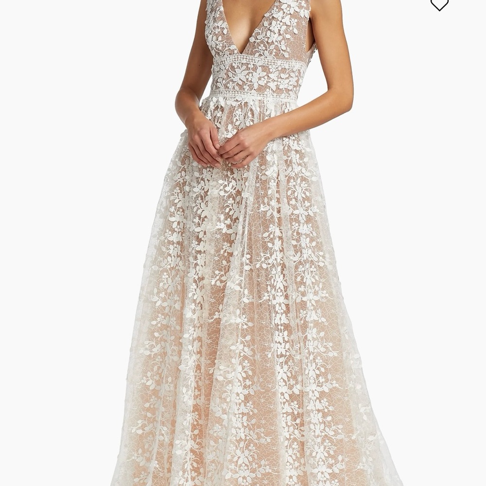 Bronx and Banco White Floral Lace Wedding Dress